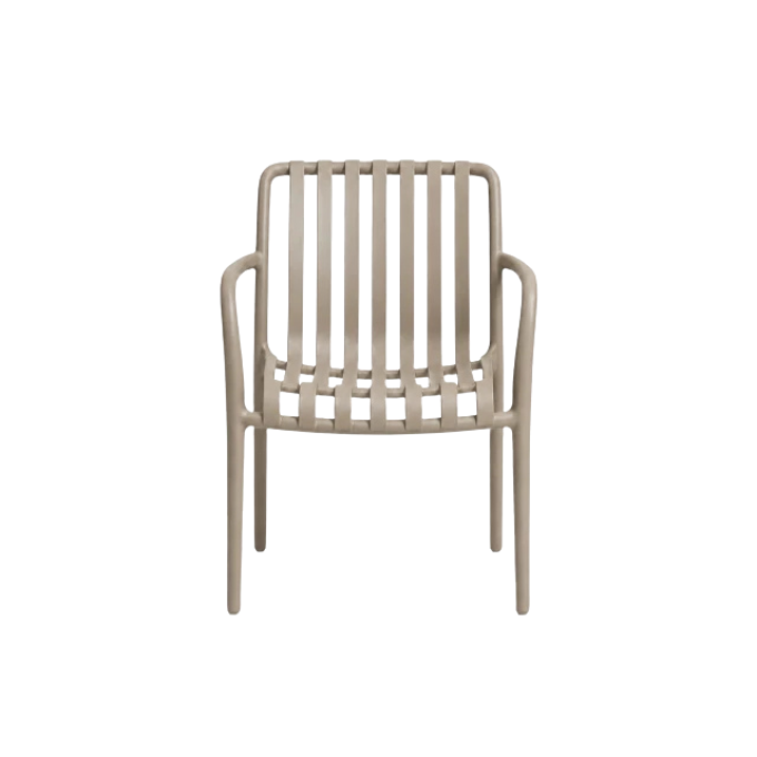 Plastikstol m. armlæn (Cappuccino)